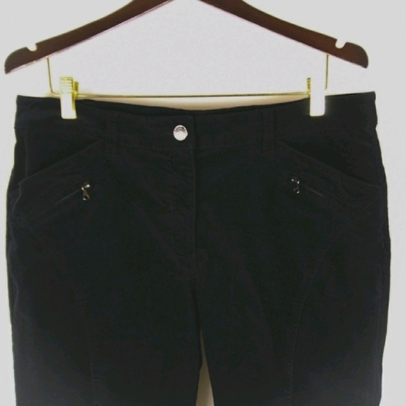 Daily Women Black Velvet Saddleback Jeans - Picture 3 of 7